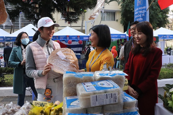 Bac Giang DOFA attends 2020 Int’l Food Festival