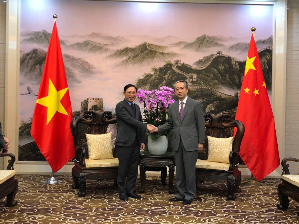 PPC Chairman Le Duong extends Tet greetings to Embassies of China and Singapore to Vietnam|https://dofa.bacgiang.gov.vn/detail-news/-/asset_publisher/lESTfJsEpD5y/content/ppc-chairman-le-duong-extends-tet-greetings-to-embassies-of-china-and-singapore-to-vietnam
