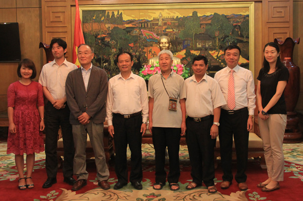 PPC Permanent Vice Chairman Lại Thanh Sơn met with a working delegation from Japan
