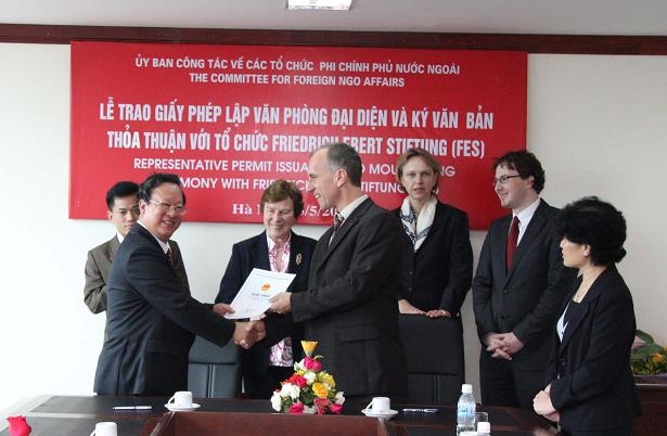 Friedrich Ebert Institute STIFTUNG (FES): The highlight of the relationship between Bac Giang...